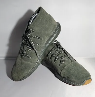 UNDER ARMOUR Mens Veloce Mid Suede Chukka Casual Shoes 1296614 Green Olive 9.5 • $49.99