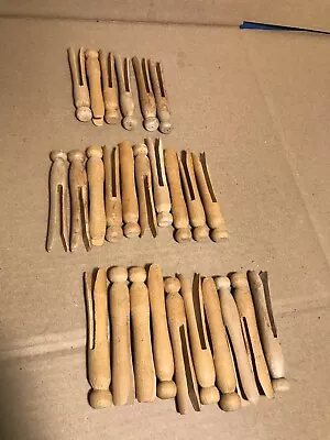 Lot Of Vintage 26 Clothes Pins Laundry Wood Wooden Clothespins • $32