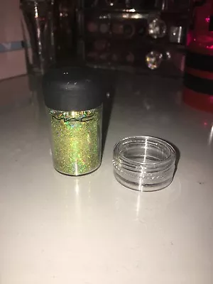 £2.80 • Buy Mac Glitter 0.3g Sample In Shade 3d Brass Gold