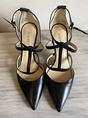 Nine West Black Tbar Ankle Straps 8 • $10