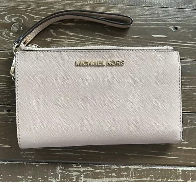 Michael Kors Jet Set Travel Large Double Zip Phone Wallet Wristlet Powder Blush • $39.95