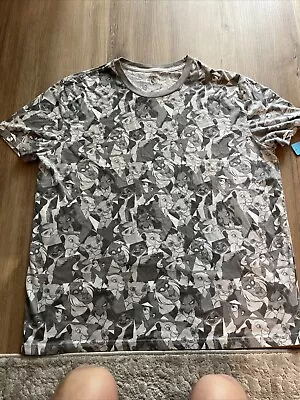 Disney Store All Over Print “The Lion King” Grey And White T-shirt 2XL • $26