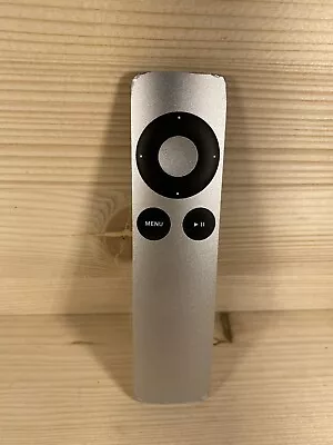 $11.99 • Buy Apple TV Remote OEM A1294 Apple TV 2nd 3rd Generation Silver With Battery