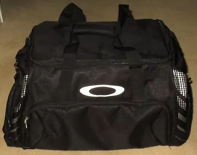 Oakley 85L Capacity Large Black Sport Travel Duffel Duffle Bag W/ Shoulder Strap • $65