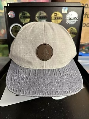 Volcom Blue And Gray 2 Toned Adjustable Snapback Mens Hat • $12.99