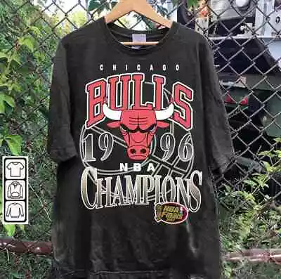 Vintage 90s Graphic Style Chicago Bulls T-Shirt • $21.99