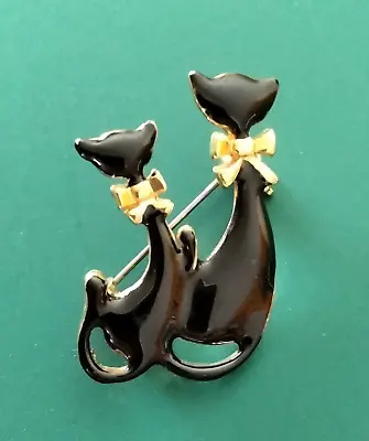Vintage Black Enameled Mid Century Modern Cat Brooch (64 - 1188) • $11.95