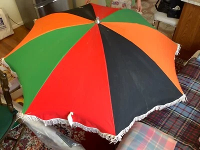 $200 • Buy Retro Vintage Beach Umbrella Vintage Cotton Cloth Brand Shelta - As New
