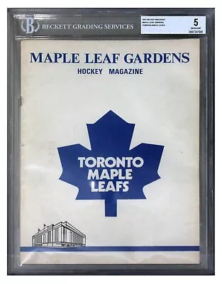 Vintage BGS Graded Toronto Maple Leaf Gardens Hockey Magazine November 1971 • $218.75