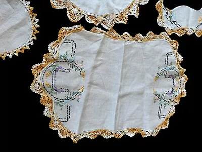 Dresser Scarf Runner And Doilies Gold Crochet And Colorful Emb Daffodils 5 Piece • $30.99