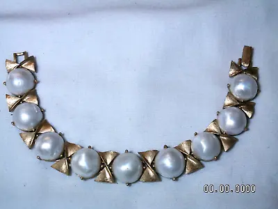 ...Rare Vintage Crown TRIFARI...Gold Tone BowsFaux Baroque Pearls Bracelet... • $48