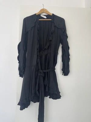 $50 • Buy ZIMMERMAN Wrap Dress Size 3