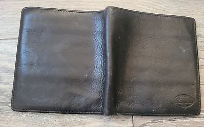 Fossil Men's Bifold Black Leather Wallet *Pre-owned  • $9.09