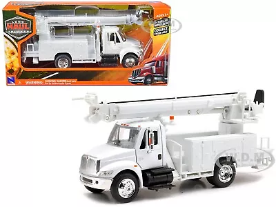 International 4200 Digger Service Truck White 1/43 Diecast By New Ray 15913 F • $14.99