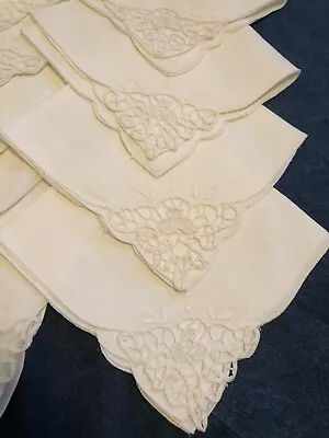 Vintage Set Of 17 White Linen Napkins With Needle Lace • $75
