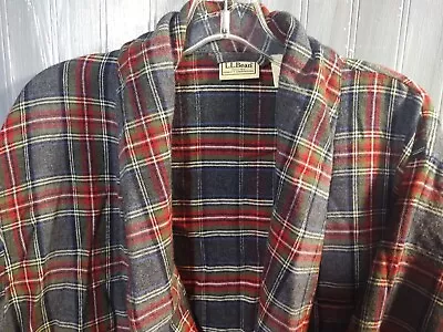 Vintage LL Bean Flannel Robe Cotton Gray Red Green Plaid Men's Small Regular • $16