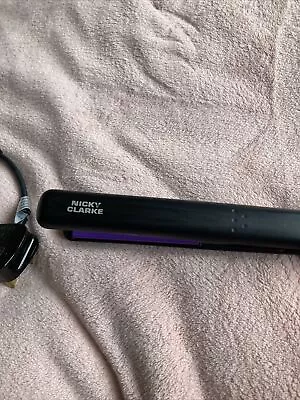 Nicky Clarke Hair Straighteners • £6