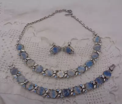 Vtg CORO Iridescent Blue MOLDED GLASS LEAVES Necklace Bracelet Earrings SET • $35