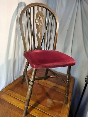 Pine Spindle Legs Wheel / Stick Back Padded Seat Farmhouse/Cottage Kitchen Chair • £20