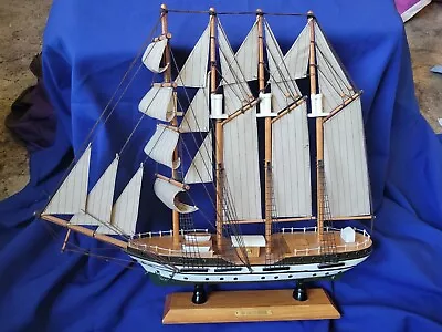 VTG JUAN SEBASTIAN DE ELCANO SAILING SHIP BOAT WOODEN MODEL 20  X 16   DEELCANO • $44.99