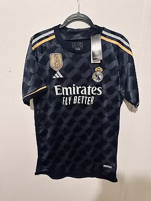 Real Madrid Jersey Large • $44