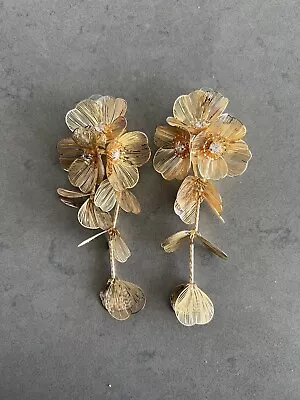 Zara Gold Cascading Flower  Earrings - • £16.99
