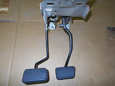 1969 Ford Mustang / Shelby Gt350 Gt500 Cougar Clutch Pedal Assembly W Disc Brake • $899.99