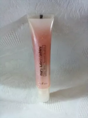 Mary Kate And Ashley Juicy Shine Flavored Lip Gloss - Fresh Pear • $7.99