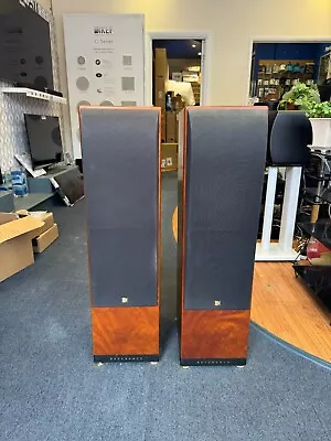 Kef Reference One Rosewood • £1000