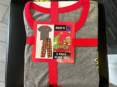 Grinch Men's XL 2 PIECE Sleep Set Grey Top Fleece Bottoms New PJ's • $21.99