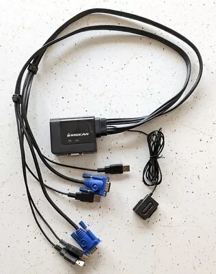 IOGEAR 2-Port USB KVM Switch GCS22U - Excellent Condition! • $13.95