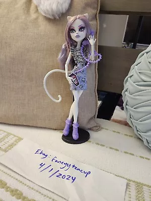 Monster High G1 Catrine DeMew Doll Ghoul Talk With Accessories • $42