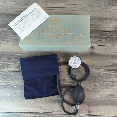 Vtg Optimax Labtron Blood Pressure Kit Adult Navy Sphygmomanometer Model 2050  • $18.95