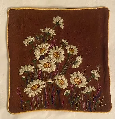 Vintage Crewel Embroidered Daisy Wildflower Throw Pillow Linen Cover • $29.95