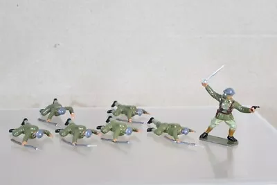 BRITAINS RE PAINTED WWI BRITISH SOLDIERS LYING PRONE With GAS MASKS & OFFICER Og • $177.64