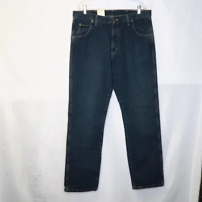 VTG NWT Wrangler Rugged Wear Relaxed Straight Mens 31000UN Fit Jeans 36x34 90s • $30.01