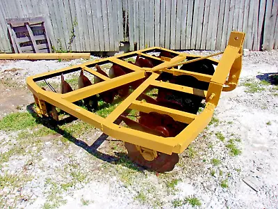 Used CASE  7ft. 3 Pt. Offset Lift Disc Harrow (FREE 1000 MILE SHIPPING FROM KY) • $1895