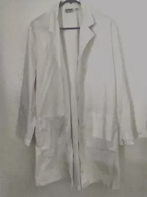 Landau White Medical Lab Coat Jacket Three Pocket Size Medium #36 • $7