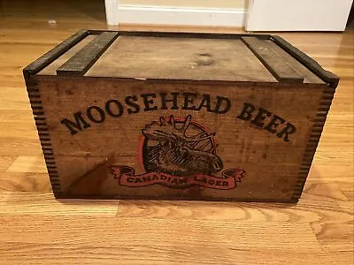 MOOSEHEAD BEER Wooden Dovetailed Shipping Crate Box W/ Sliding Checkerboard Lid • $74.99