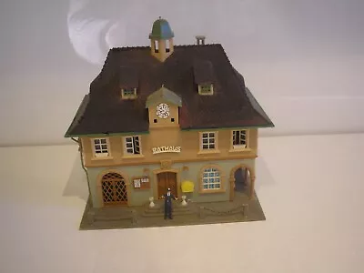 Oo Ho Faller Police Station Court House Building • £29.99