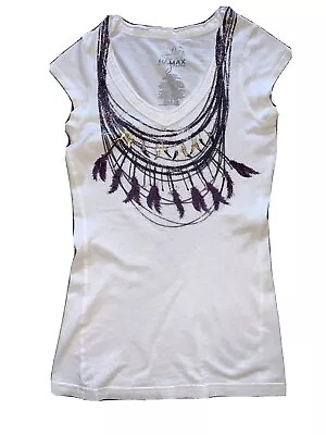 Miley Cyrus Max Azria XS White Fitted V-Neck Cap Sleeve Top Feather Design  • $11.99