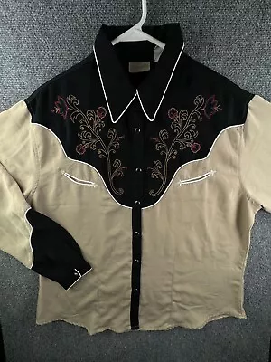 VTG Wrangler Long Sleeve Pearl Snap Shirt Men’s Floral Western 2XL Unisex Silk • $22.22