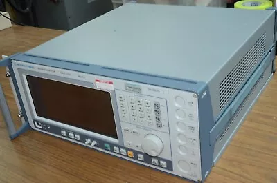 Rohde & Schwarz SMIQ03B Signal Generator B11 B12 B14 B15 B17 B19 B20 B50 • $428.99