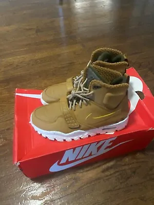Size 8- Nike Air Trainer SC 2 Brown • $35