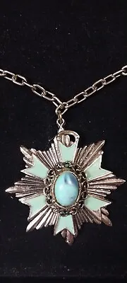 Vintage Turquoise Star Necklace Silvertone 18 Inches • $10