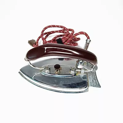 Vintage 1930's Durabilt Automatic Folding Travel Iron Cat. No. 193 Made In USA • $19.99