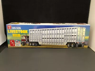 AMT Wilson Livestock Van 1:25 Scale Plastic Model Kit 1106 Factory Sealed Box • $46.99