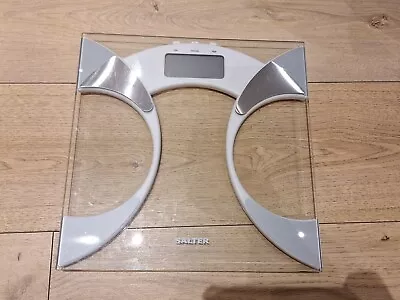 Salter 9141 WH3R Ultra Slim Analyser Body Fat Bathroom Scales - Glass • £14.99