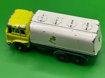 Vintage Matchbox Lesney N⁰25 BP Bedford Petrol Tanker • £7.99