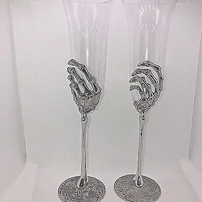 NEW 2X Halloween Clear Glass  Walking Dead  Skeleton Hand Champagne Flute • $50.86